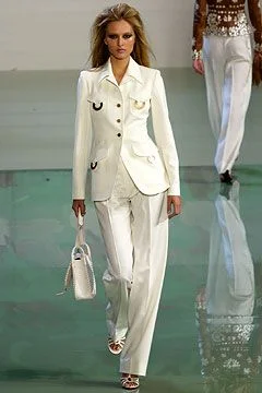 Look 32